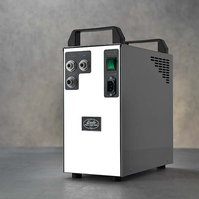 [VYR02365] Sparkling water production, carbonator (non-refrigerated) of 40L/hour