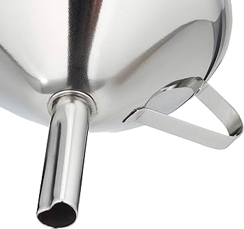 Entonnoir spécialement conçu pour les trop-plein d'éviers de bar